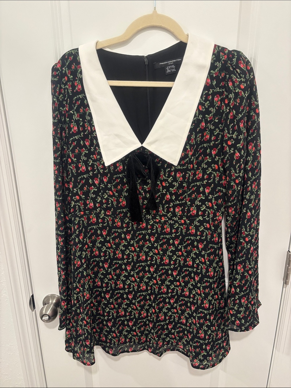 French Connection Black Floral Long-Sleeve Dress with White Collar